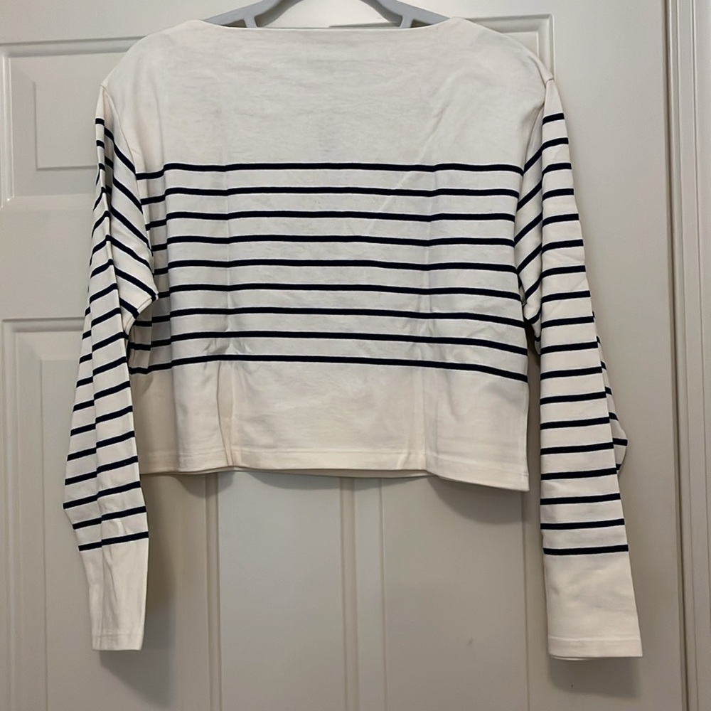 J. Crew Cropped Boatneck T-shirt with Buttons in Mariner Cotton/NWT/M - Picture 13 of 13